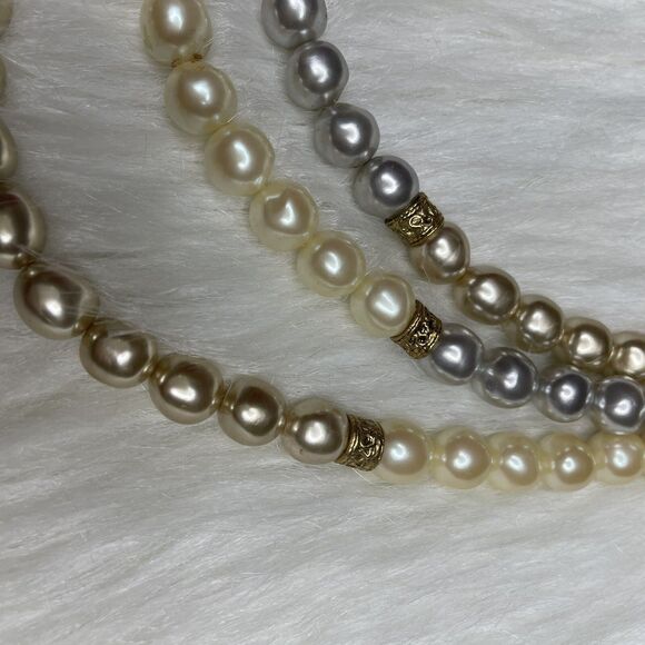 Carol Dauplaise Faux Pearls Necklace 31.5" Multi Strand Statement Patent 3427691 - Picture 7 of 12